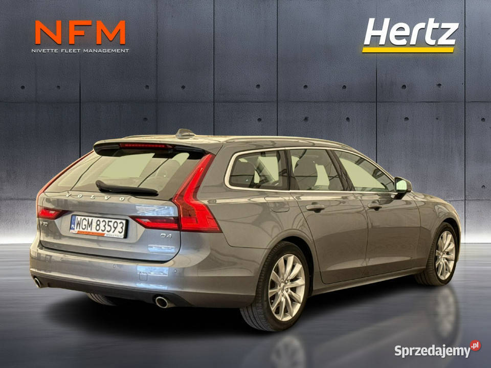 Volvo V90 20 D4190 Momentum Salon Faktura VAT tempomat