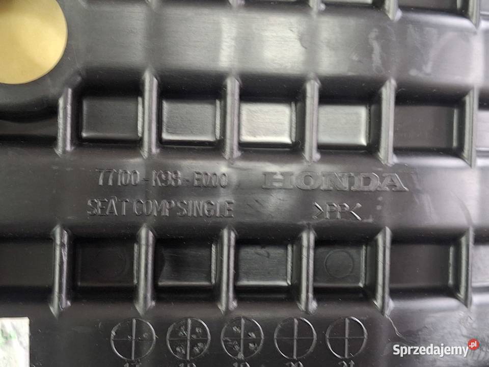 HONDA CBR125R CB 125R FOTEL KANAPA SIEDZISKO Bieleń sprzedam