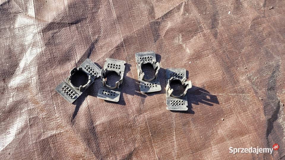 FORD FOCUS MK4 KOMBI 18 UCHWYT KOSZYK PDC śląskie Ruda Śląska