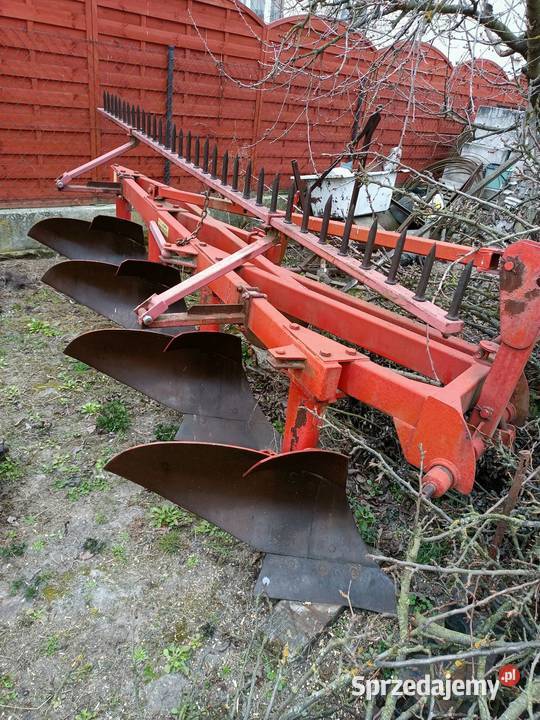 Pług zawiązany U128 Hrubieszów sprzedam