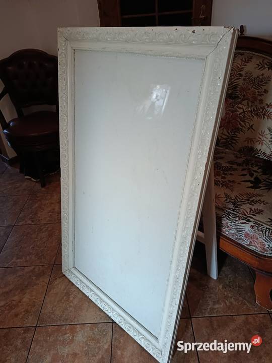 Duża biała drewniana rama do lustra stojącego sprzedam
