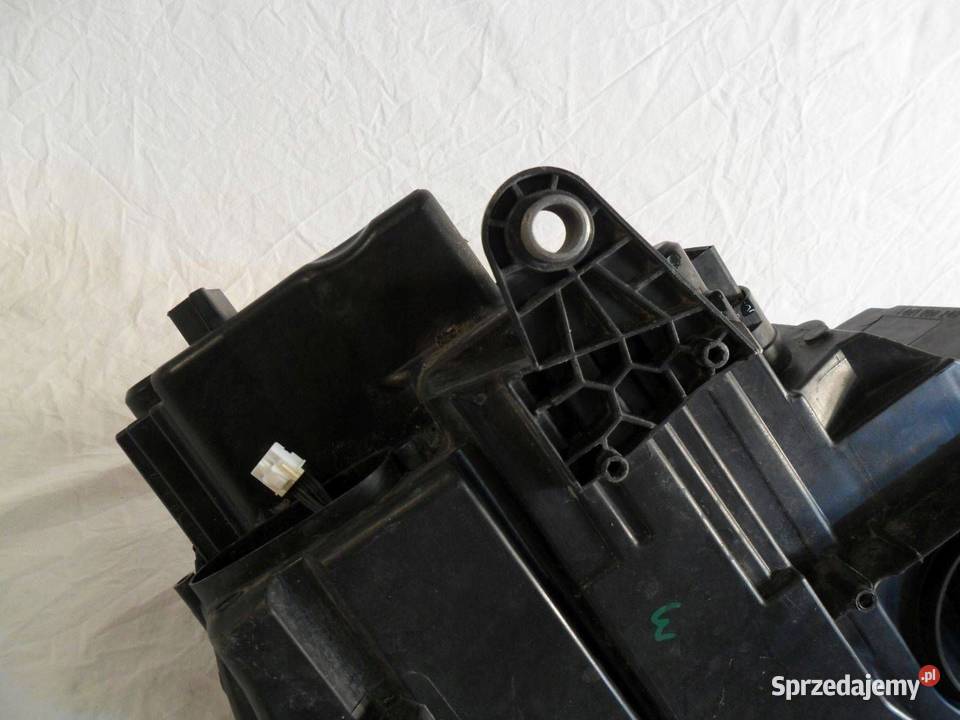 Reflektor Przód strona lewa Skoda Octavia Mk3 5E osobowe Nowy Tomyśl