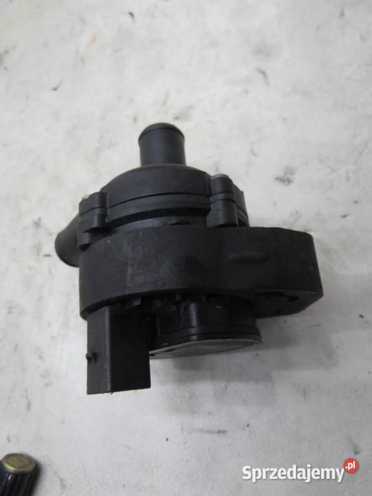 DODATKOWA POMPA WODY 651 W204 22 CDI