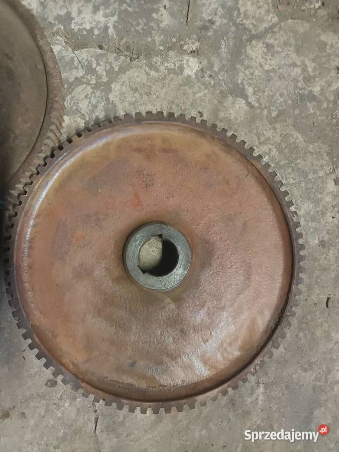 Sprzedam tryb koło zębate rozrzutnika świętokrzyskie Ciszyca Przewozowa