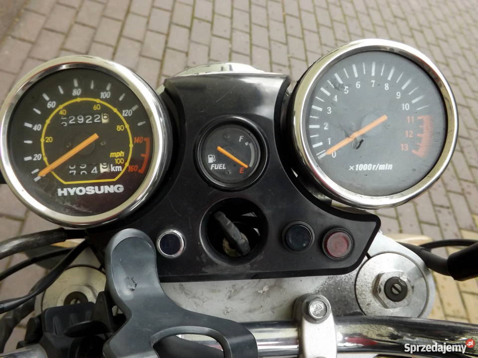 Hyosung GT 125 Comet Kat B Naked Zarej w czterosuwowy Motocykle, skutery, quady