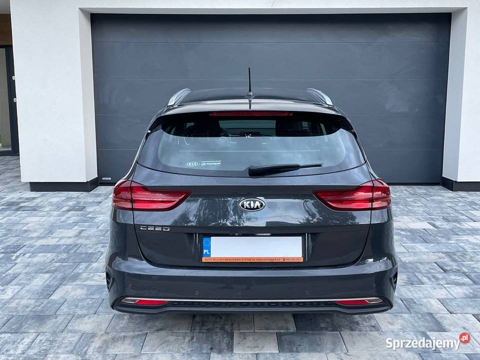 KIA CEED SW 16CRDI 115 Salon Polska Serwis Pierw światła przeciwmgielne Białystok