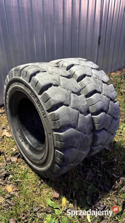 Opony pełne 18x78 180x708 Solideal Magnum STD