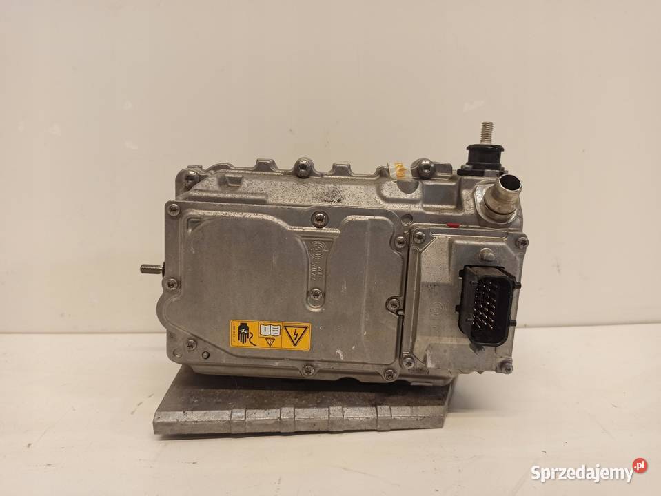 MERCEDES W205 INWERTER BATERIA A2059006515