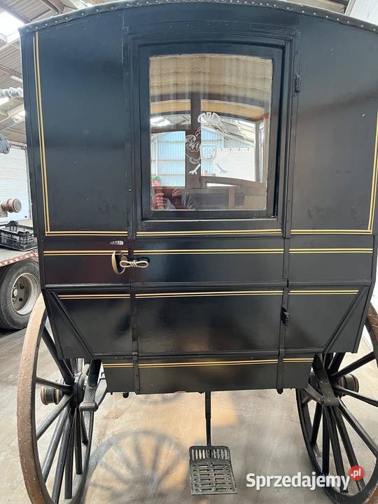 Bryczką konną Tawęcino sprzedam