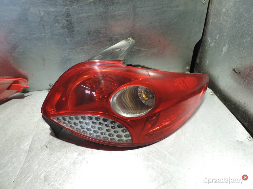 PEUGEOT 206 PLUS LAMPA PRAWA TYLNA małopolskie Nowy Sącz