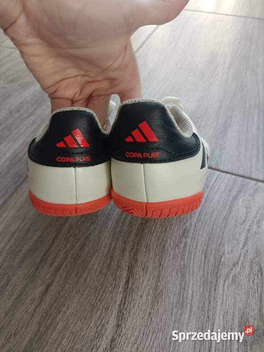 Halówki Adidas rozmiar 35 chłopięc sznurowane Tczew