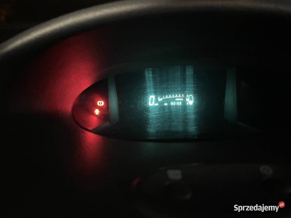 TOYOTA YARIS 10 vvti 3 drzwi Polski salon 998cm3 pomorskie Chmielno sprzedam