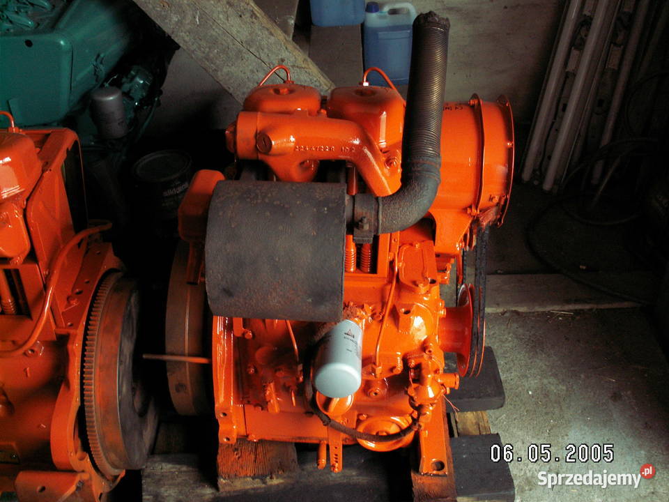 WAŁ KORBOWY DO DEUTZ F2L912 F2L912W 02232854 Juszkowo