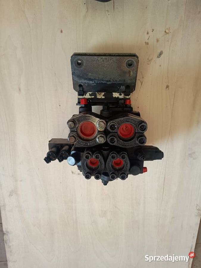 Volvo L120H zawór hydrauliczny Parker 11445347 świętokrzyskie Staszów