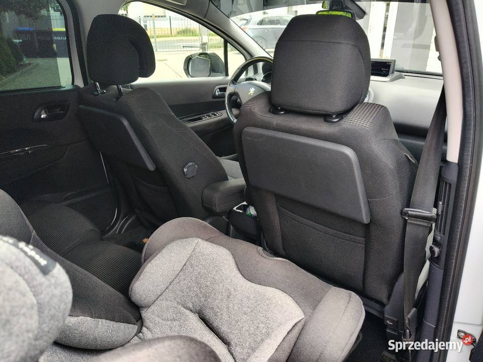 Peugeot 5008 20 HDi 150 7 OSÓB Panoramadach czujnik zmierzchu Poznań