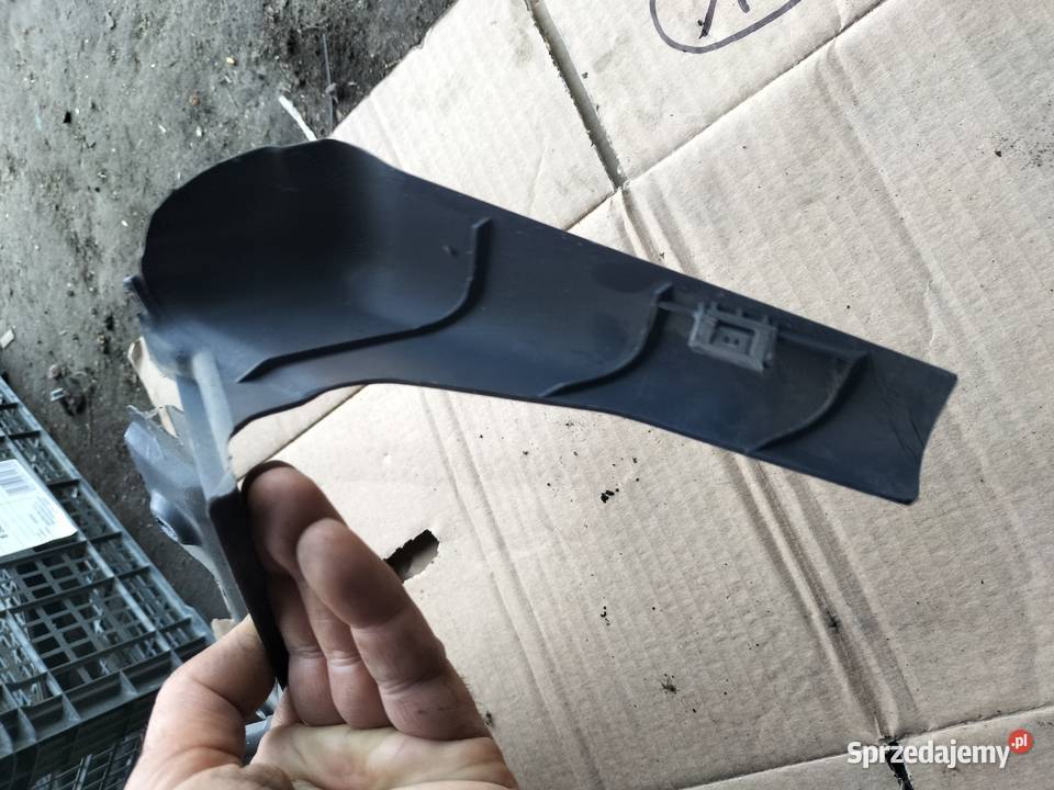 FORD MONDEO MK1 MK2 OSŁONA PODŚWIETLENIE SCHOWKA Osłony i zaślepki Kamień-Kolonia sprzedam