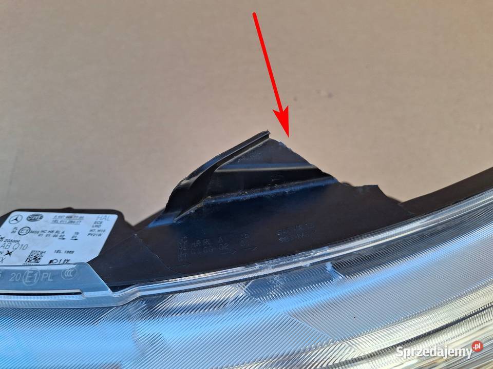 MERCEDES VITO VKLASA W447 REFLEKTOR LEWY LAMPA Bieleń