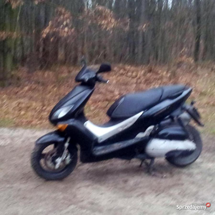Yamaha Maxster 125 Rok produkcji 2002 Zawonia