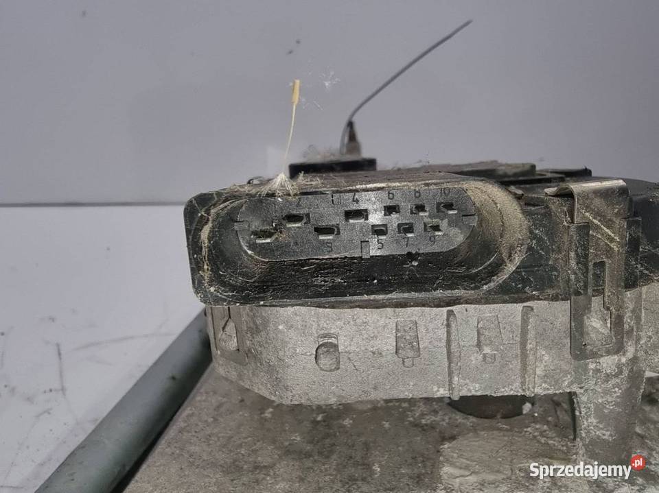 SILNIK WYCIERACZEK AUDI A8 D3 4E2955119 Lipno