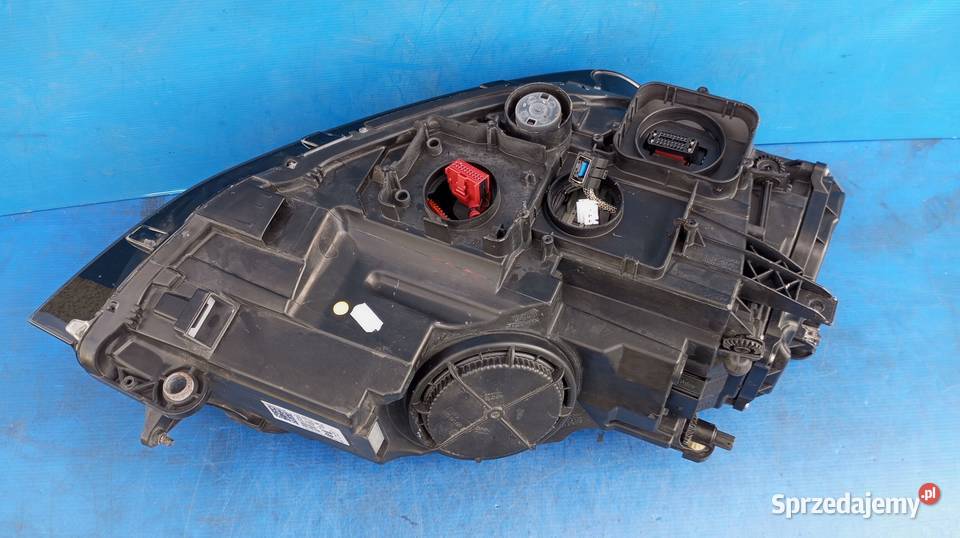 LAMPA LEWY PRZÓD EU VOLKSWAGEN GOLF VII 7 osobowe wielkopolskie