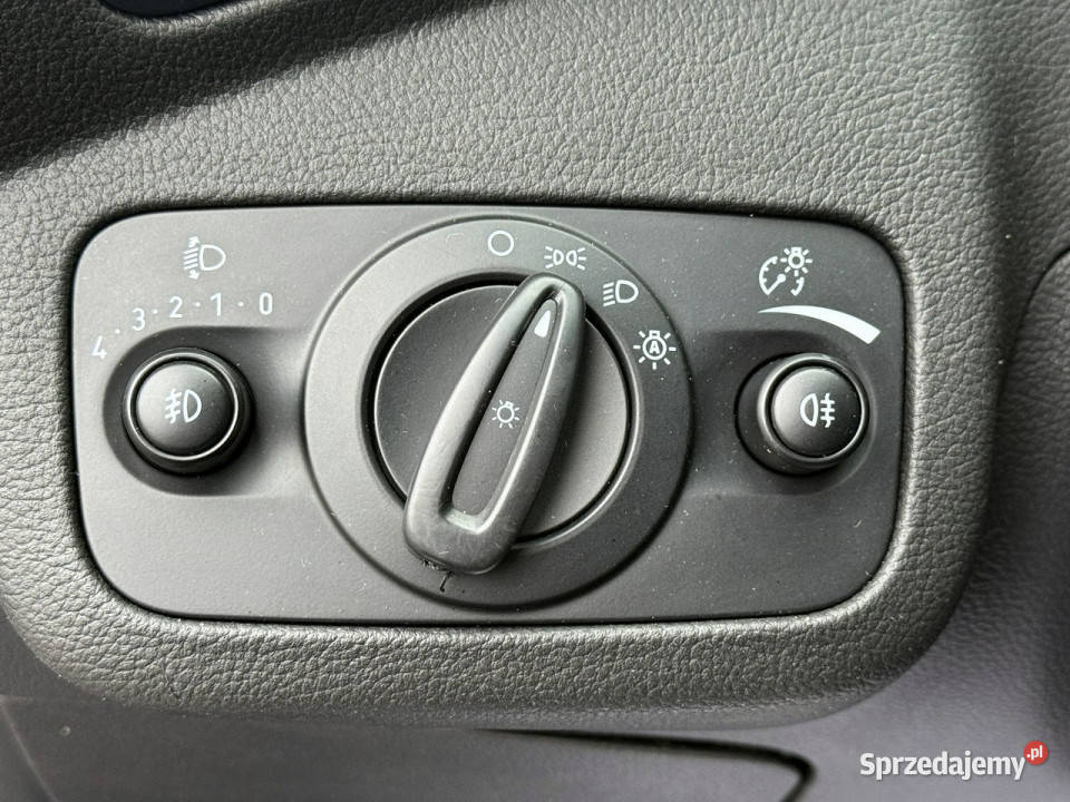 Ford Kuga 20TDCi 150 światła do jazdy dziennej mazowieckie Węgrów