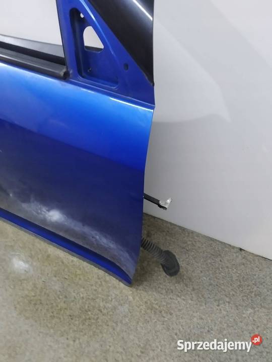 DRZWI PRAWE PRZÓD NIEBIESKIE Suzuki Swift IV