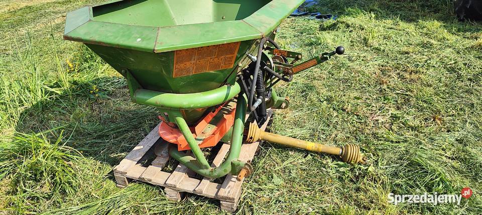 Rozsiewacz nawozu Amazone F 402 Szczawin sprzedam