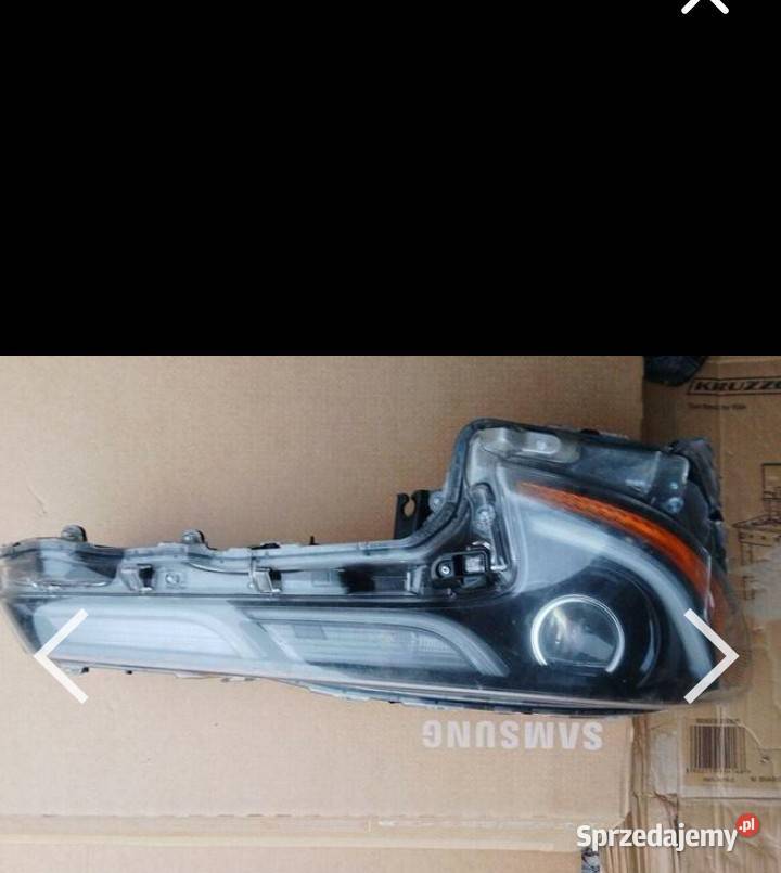 Reflektor prawe Lampy przednie świętokrzyskie