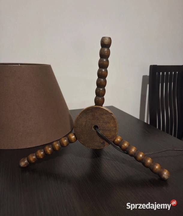 Lampa drrewniana vintage PRL Poznań sprzedam