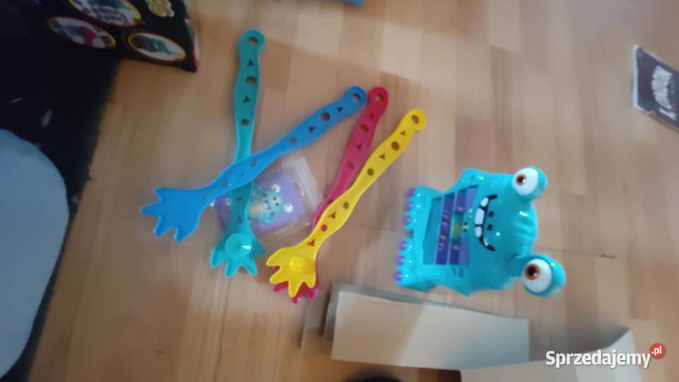 Educa Hunt Monsters A Game of Visual Agility and Książ Wielkopolski sprzedam