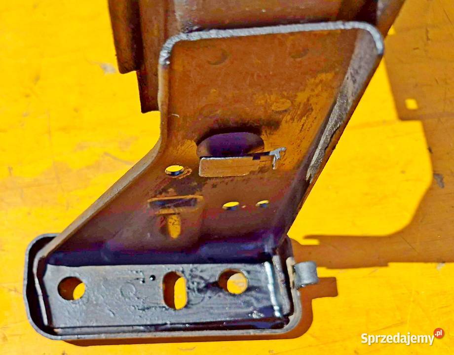 FORD FOCUS MK3 III 10 BEŁKA OPORA MOCOWANIE Radom sprzedam