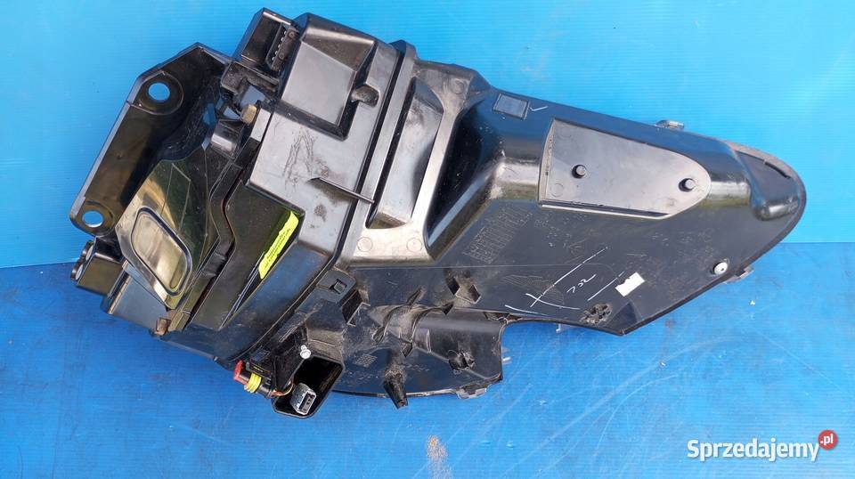 LAMPA LEWY PRZÓD EU XENON ASTON MARTIN VANTAGE wielkopolskie sprzedam