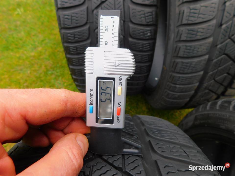 4x opony zimowe Pirelli Sottozero 3 20540R17 Tarnów