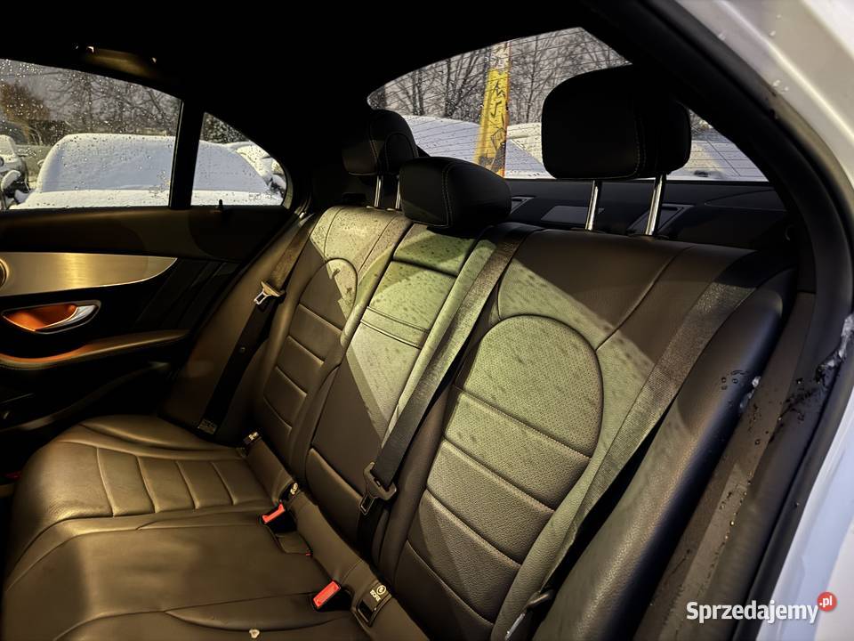 MercedesBenz C 300 2019 Warszawa