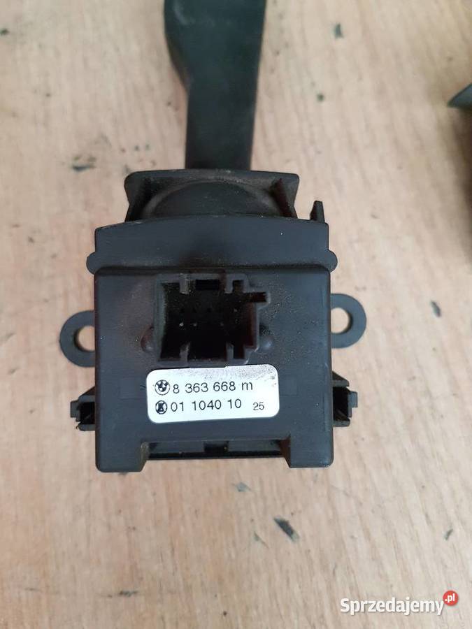 BMW E39 E32 PRZELACZNIK SWIATEL WYCIERACZEK Turek