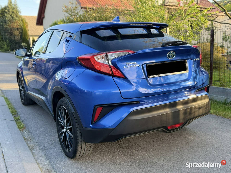 Toyota CHR 18 full LED hybryda kamera Łodygowice