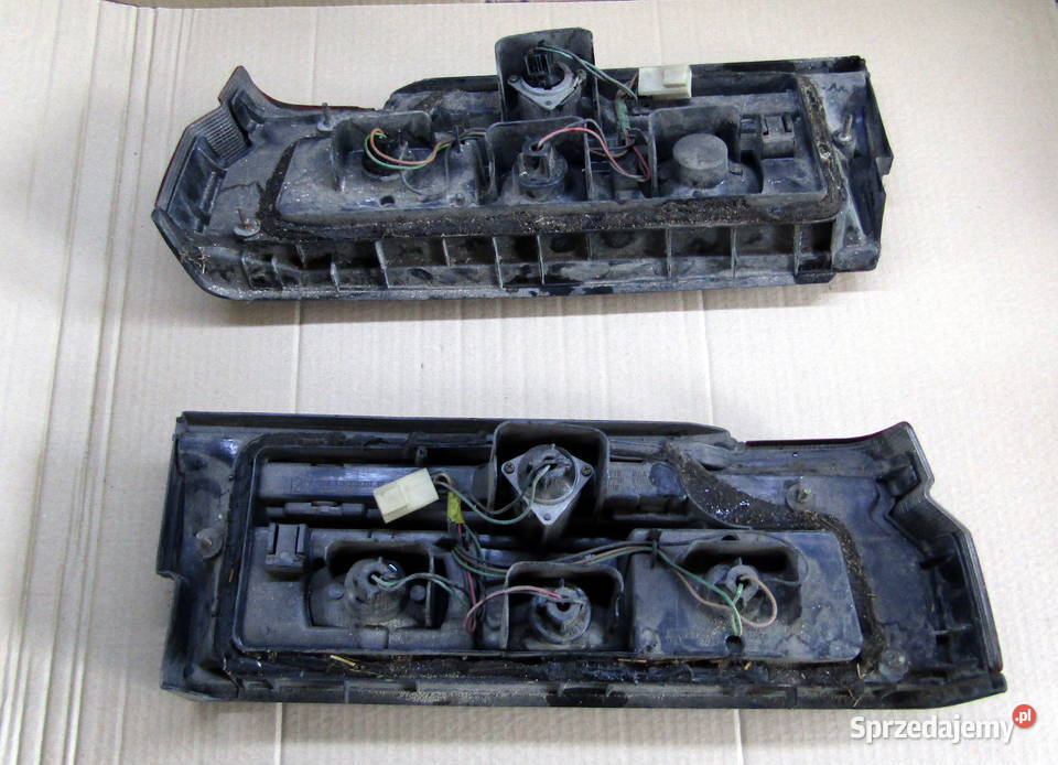 LAMPA TYLNA LEWAPRAWA NISSAN SUNNY COUPE Mysłaków