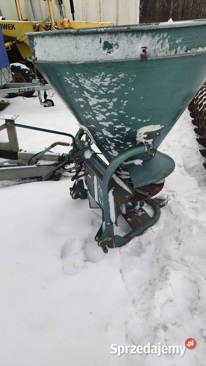 Sprzedam rozsiewacz lejek