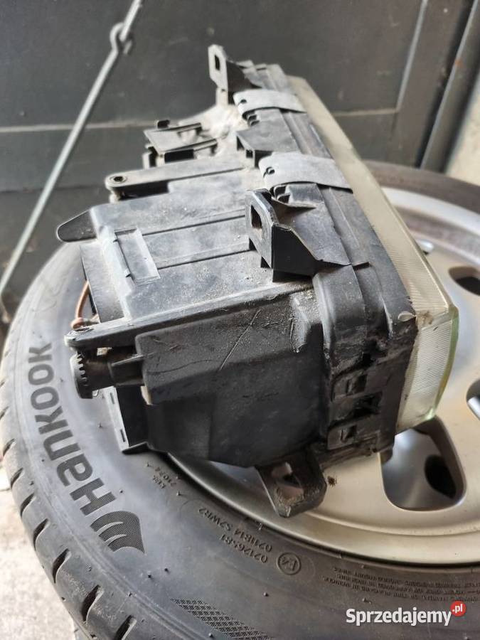 LAMPA Bmw e36 Bosch zkw Hcr Czempiń sprzedam