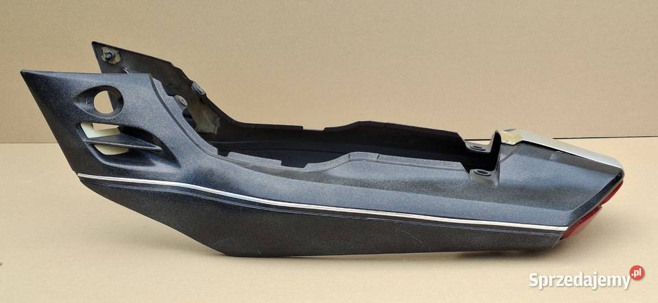 SUZUKI RF900 OGON ZADUPEK LEWY PRAWY OWIEWKA