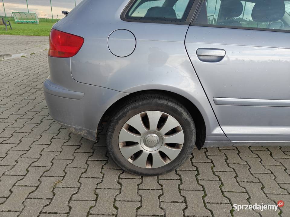 Audi A3 8P Sportback 16 FSI 115 5 drzwi 6 biegów manualna Brodnica sprzedam