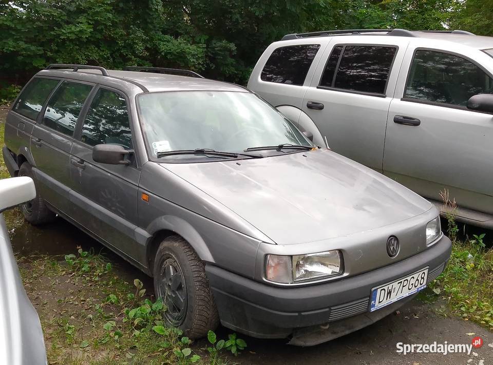 Volkswagen Passat Variant CL 18 benzyna