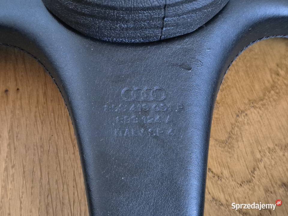 Skórzana kierownica Audi 80 90 100 V8 893419091P Wrocław