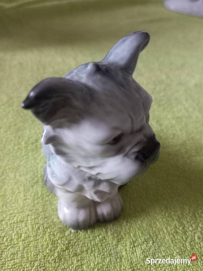 Figurka porcelanowa Terrier szary Goebel Toruń