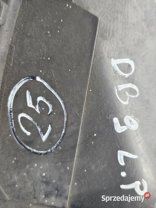 TOYOTA PRIUS XW20 06r lampa lewa przód ANGLIK osobowe Kielce