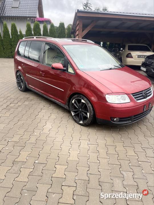 VW Touran 20 FSI benzyna 2006 r Rok produkcji 2006 Samochody osobowe Uniejowice