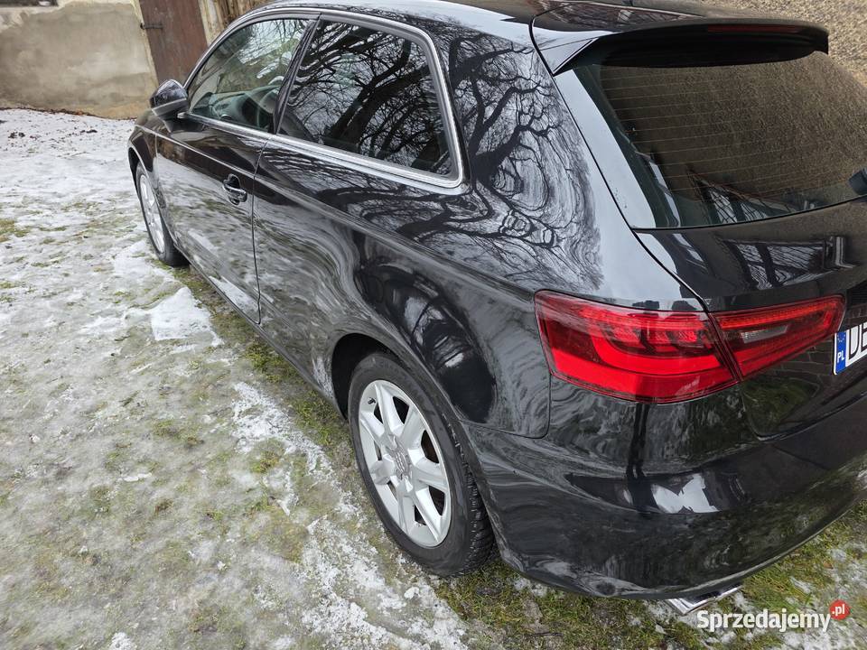 Audi A3 20 150 czarny fotele S3 skórą alkantara uszkodzony dolnośląskie Wałbrzych