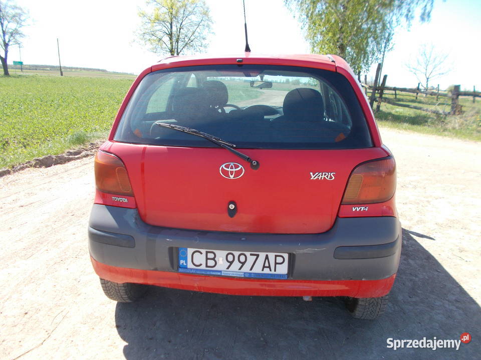 Toyota Yaris 10 B 2003 r Żnin