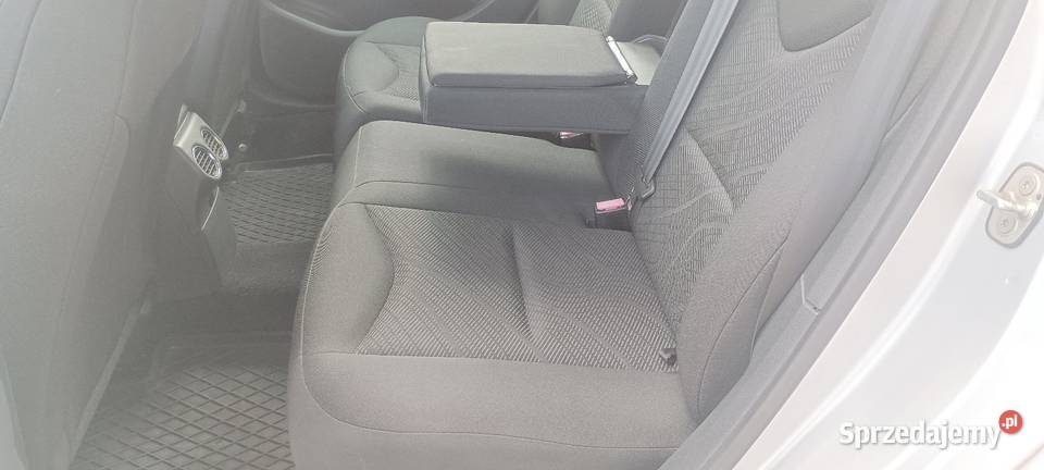 Peugeot 308 16 HDi 110 bez korozji Pieszyce