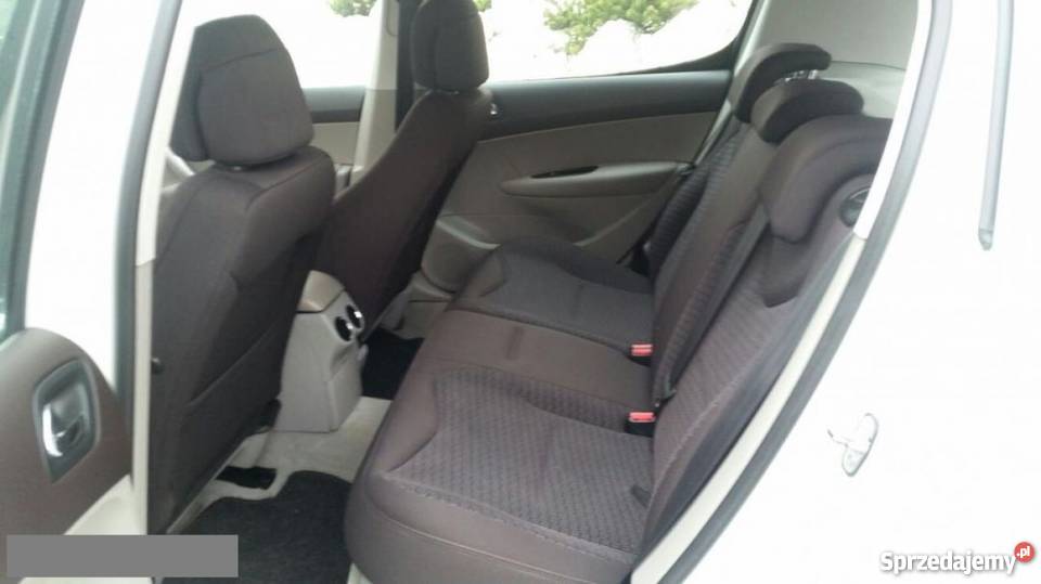 Na sprzedaż nieuszkodzony Peugeot 308 bialy aluminiowe felgi sprzedam